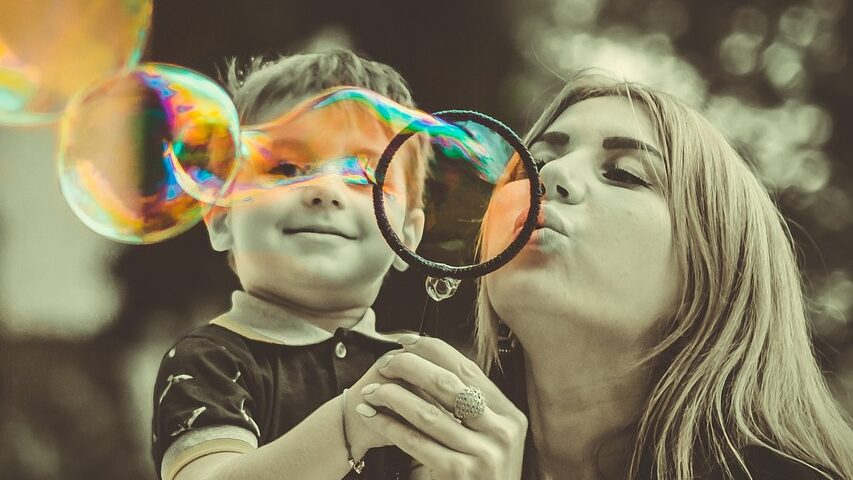 mother, son, bubbles-2935723.jpg